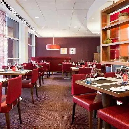 Novotel Leeds Centre 4*