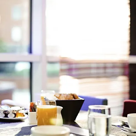 Novotel Centre Hotel