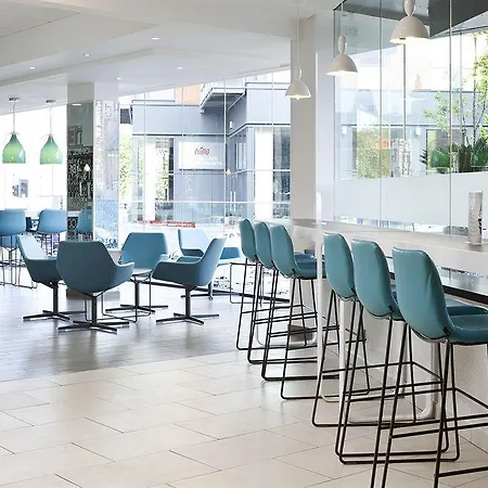 Novotel Leeds Centre 4*
