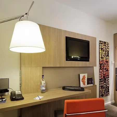Novotel Leeds Centre 4*