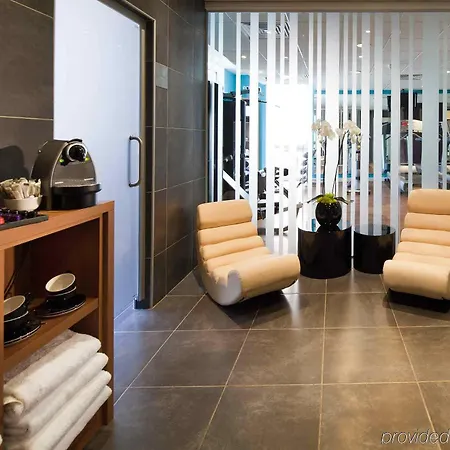 Novotel Leeds Centre Otel