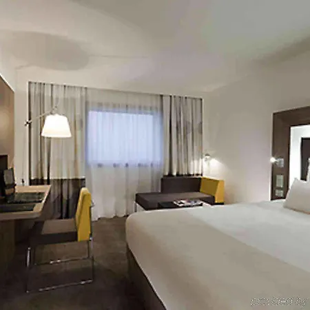 Otel Novotel Leeds Centre 4*