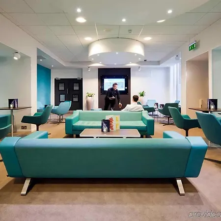 Otel Novotel Leeds Centre 4*