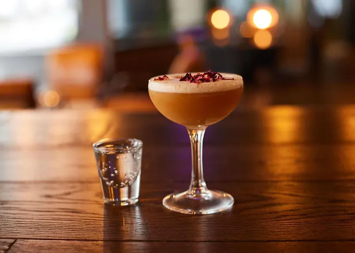 Novotel Centre Hotel 4*