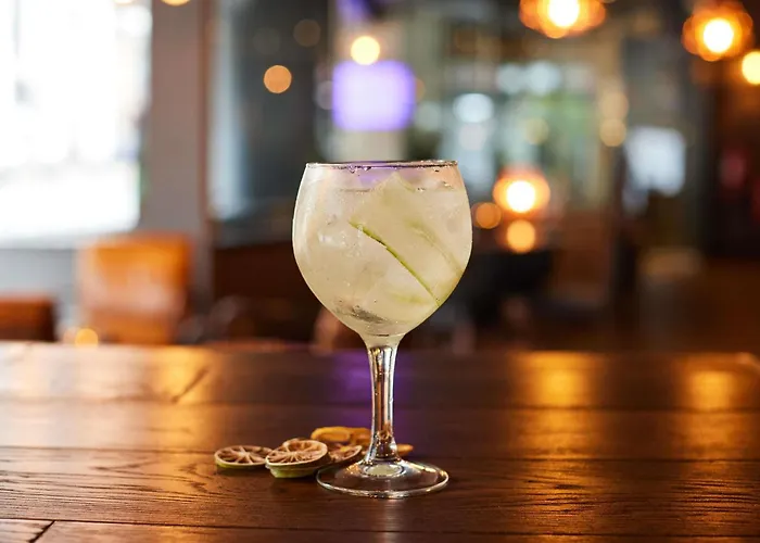 Hotel Novotel Centre 4*